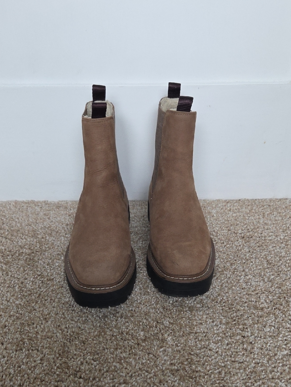 Men's Chelsea Boots - Brown Suede